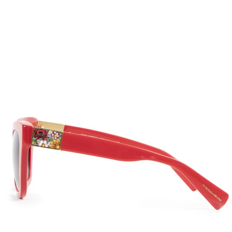 Dolce gabbana sunglasses red discount