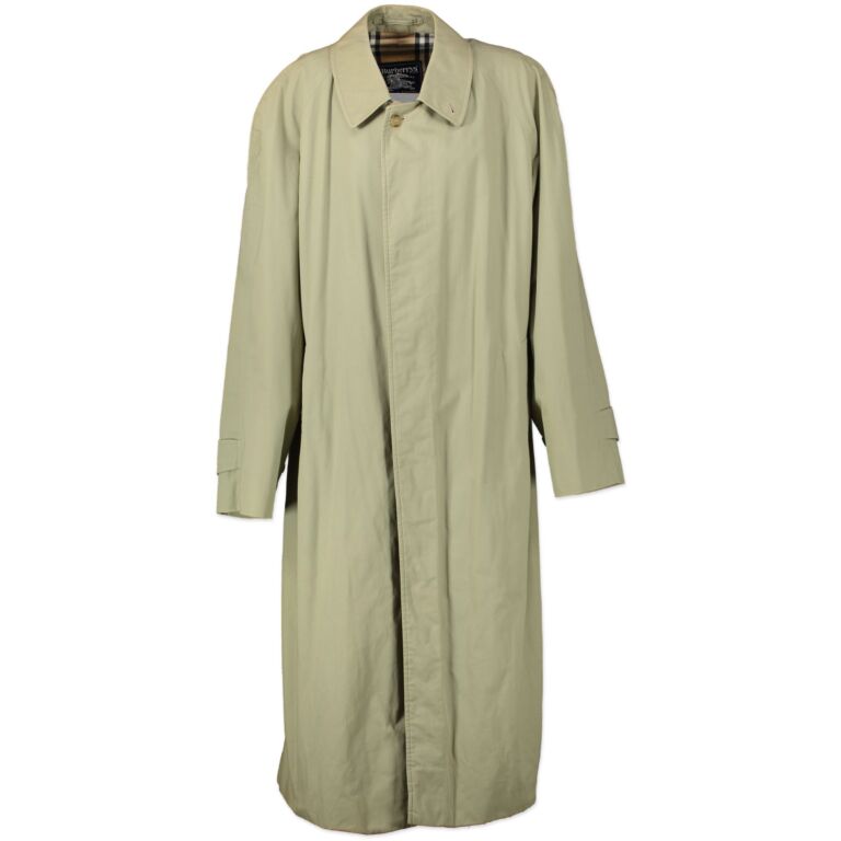 burberry trench in rain