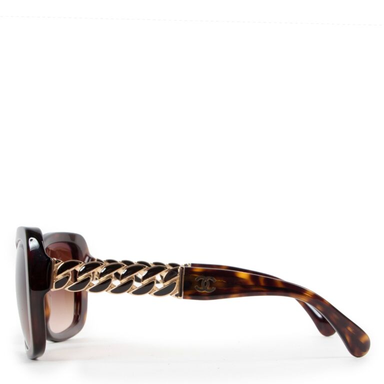 Chanel Tortoise Square Chain Link Sunglasses ○ Labellov ○ Buy