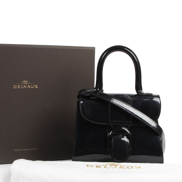 Black patent mini bag discount