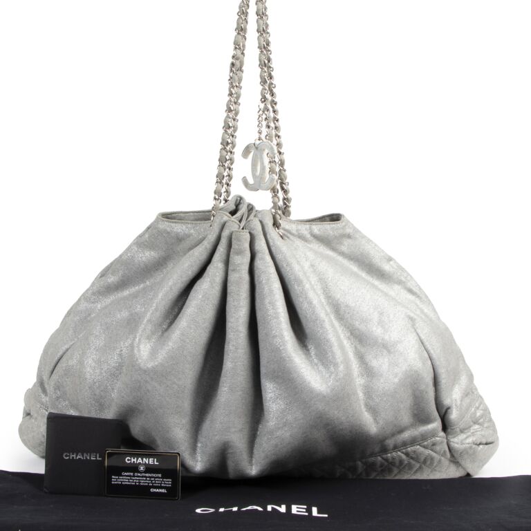 Chanel Melrose Cabas Tote Fabric Grey Shoulder Bag ○ Labellov ○ Buy and  Sell Authentic Luxury