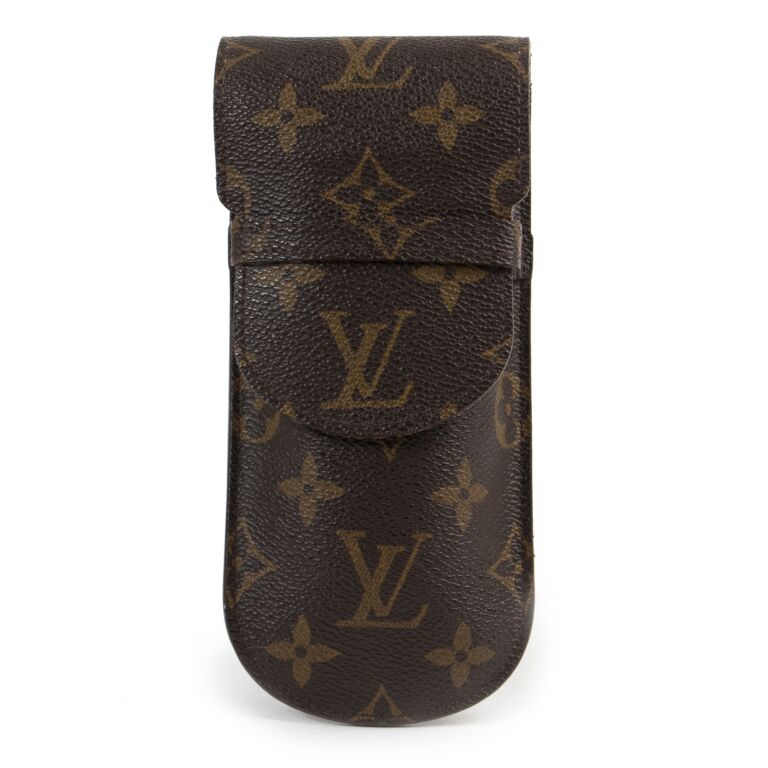 LOUIS VUITTON Monogram Canvas Simple Glasses Case