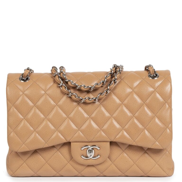 Chanel shop pebbled leather