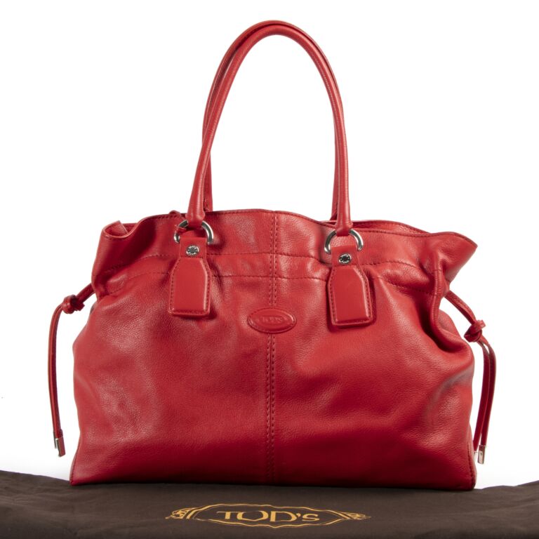 Red Bag ○ Labellov ○ Buy and Sell Authentic Luxury