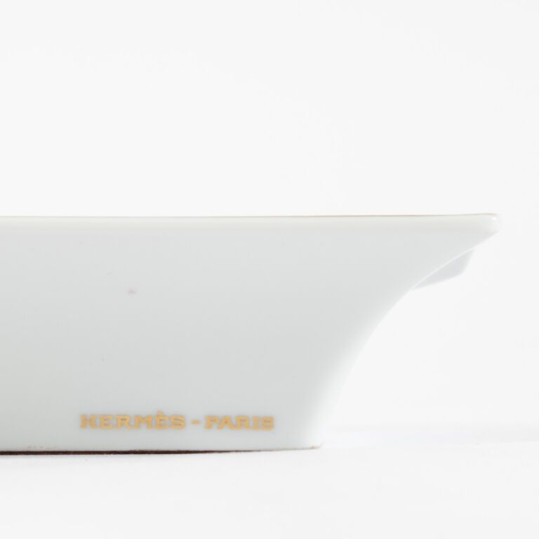 Hermès Africa Theme Mask Ashtray ○ Labellov ○ Buy and Sell