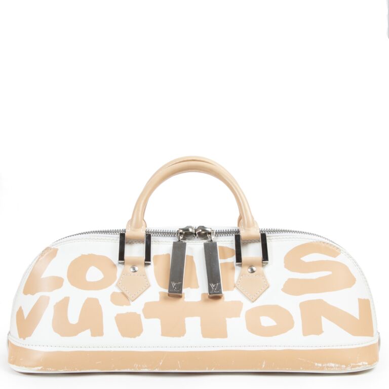 Louis Vuitton x Stephen Sprouse Graffiti Alma Horizontal. On