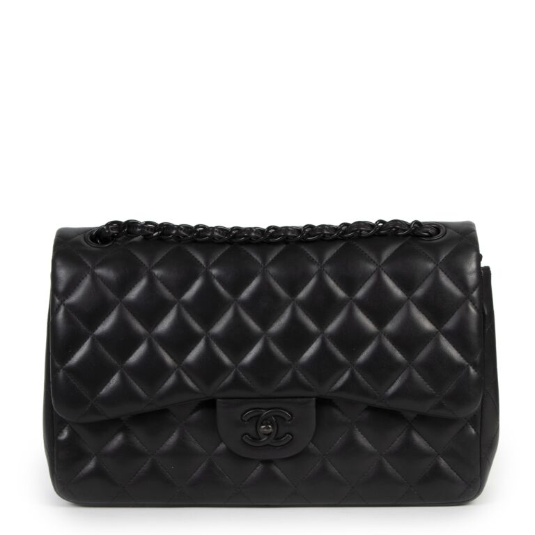 Chanel So Black Classic Jumbo Flap Bag ○ Labellov ○ Buy and Sell