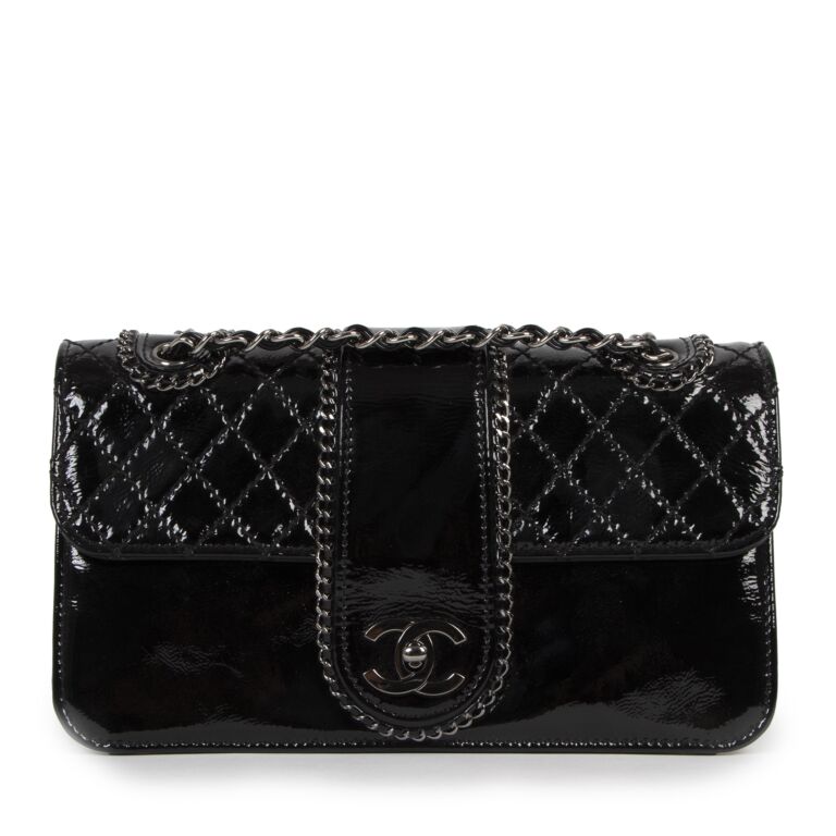 Black patent leather bag store