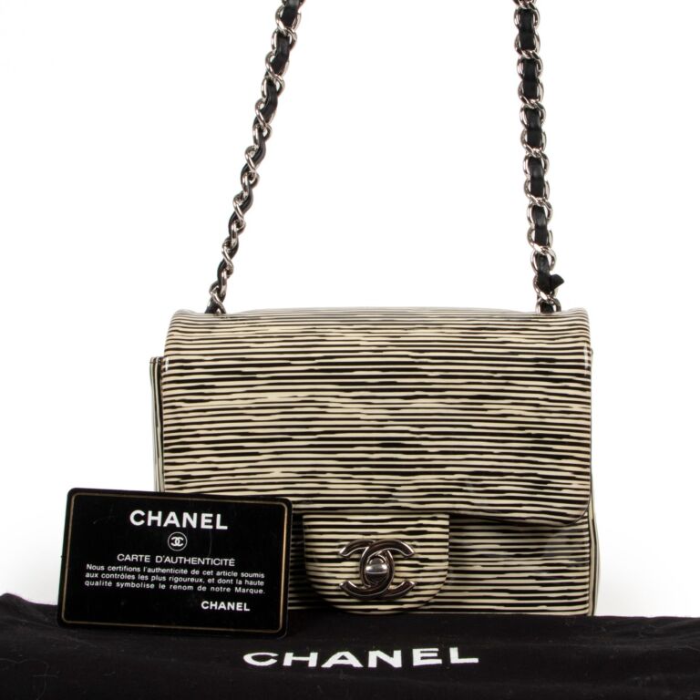 Chanel 2014 Cruise Black and White Medium Flap · INTO