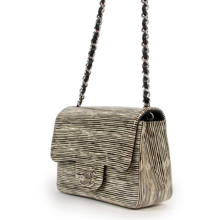 Chanel mini clearance patent leather