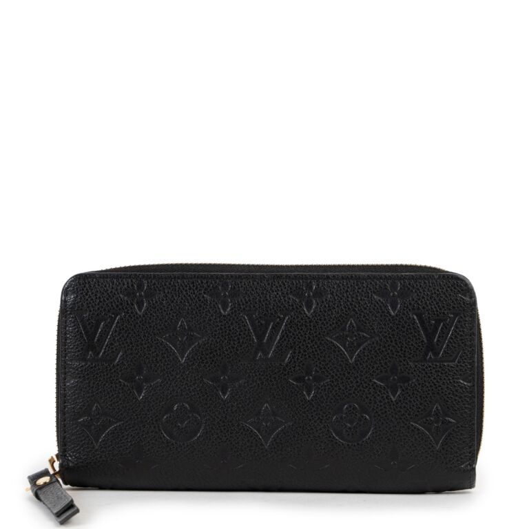 Louis Vuitton Zippy Leather Wallet