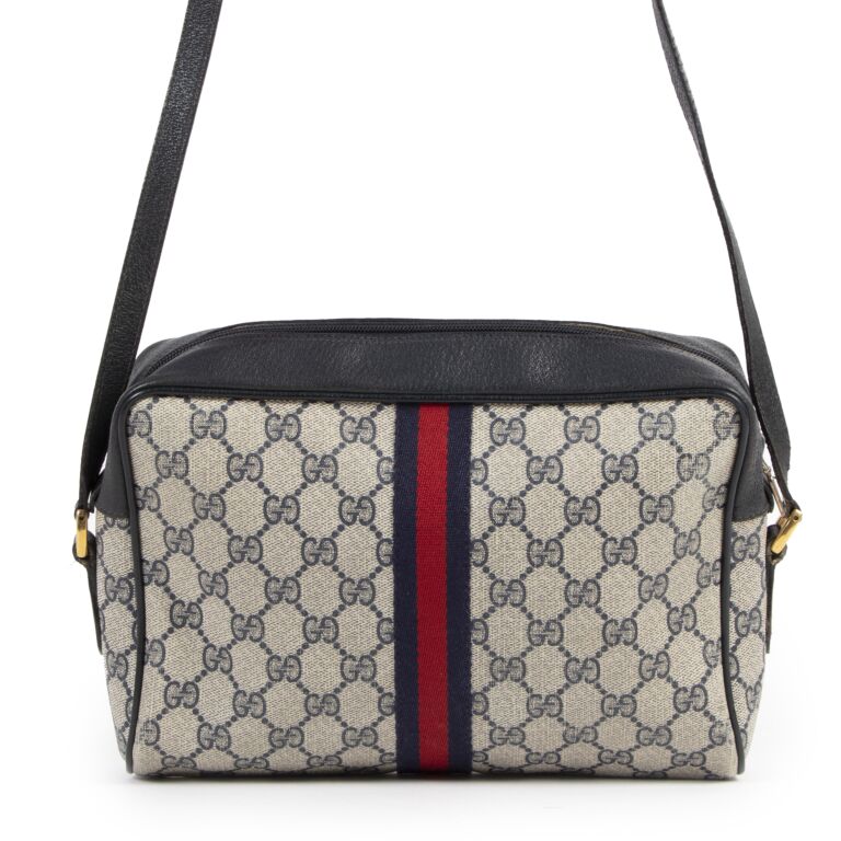Vintage gucci crossbody best sale blue