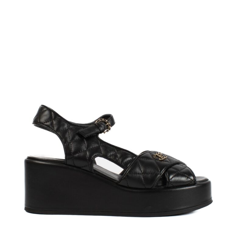 Chanel 23A Black Quilted CC Platform Sandals Labellov Buy and Sell Authentic Luxury