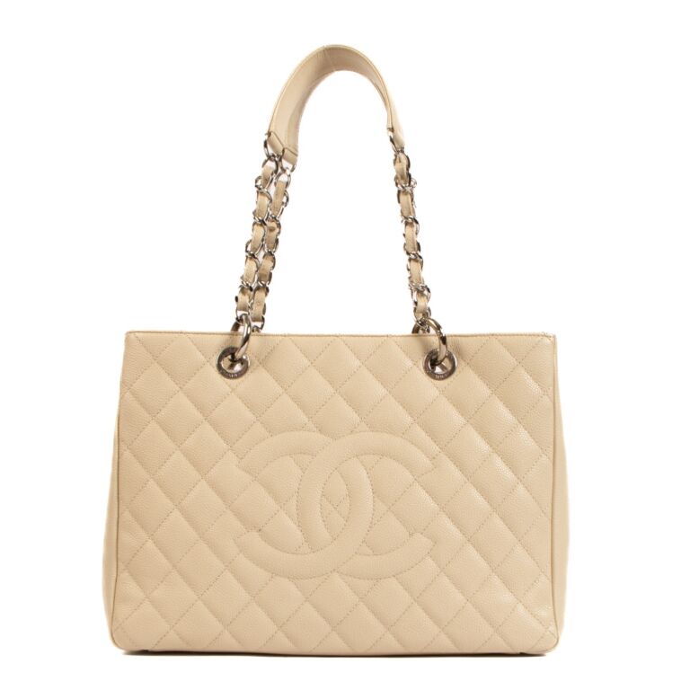Chanel quilted sale caviar tote