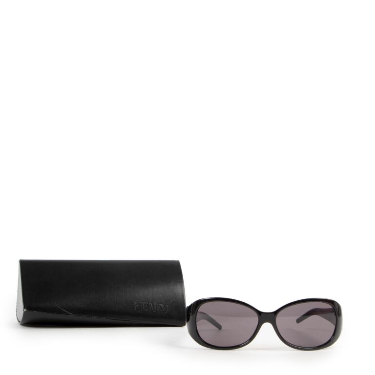 Fendi Vintage FS407 Black Logo Sunglasses ○ Labellov ○ Buy