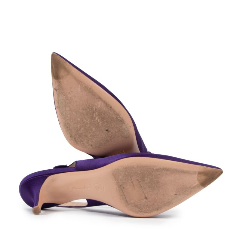 Purple cheap kitten heels