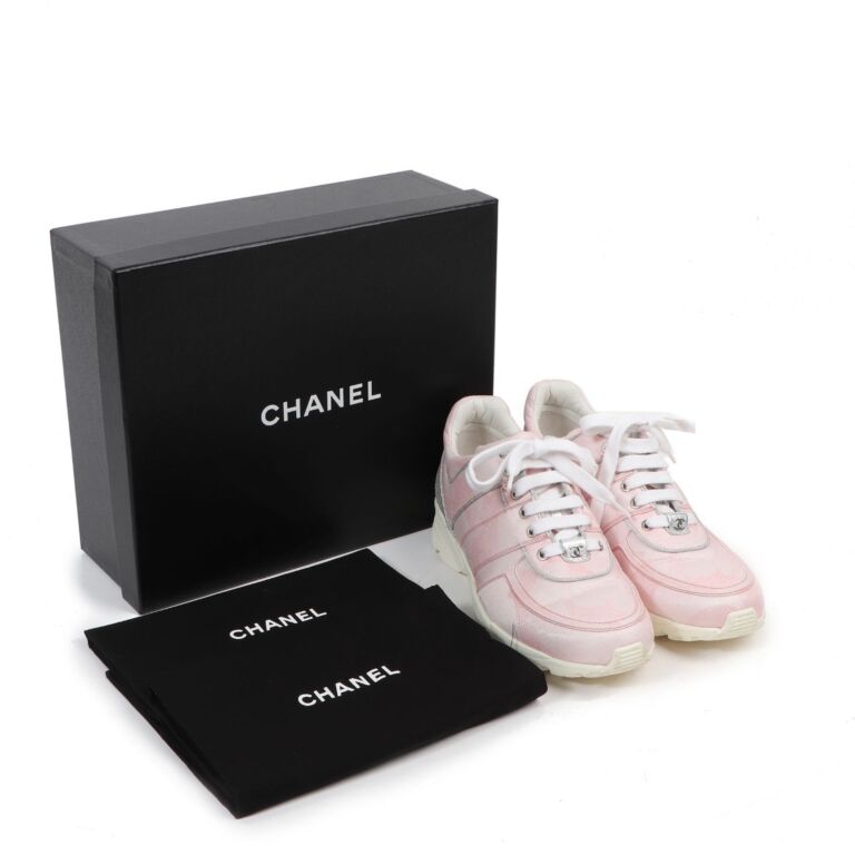 Pink chanel runners sale