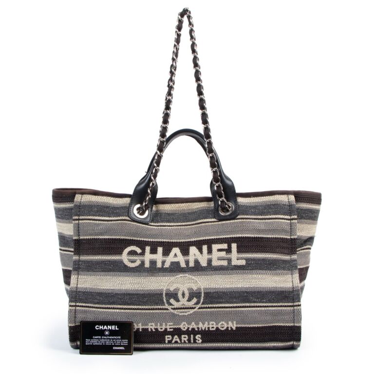 Chanel Pre-Fall 2018 Deauville Striped Canvas Shopping Tote Bag ○ Labellov  ○ Buy and Sell Authentic Luxury