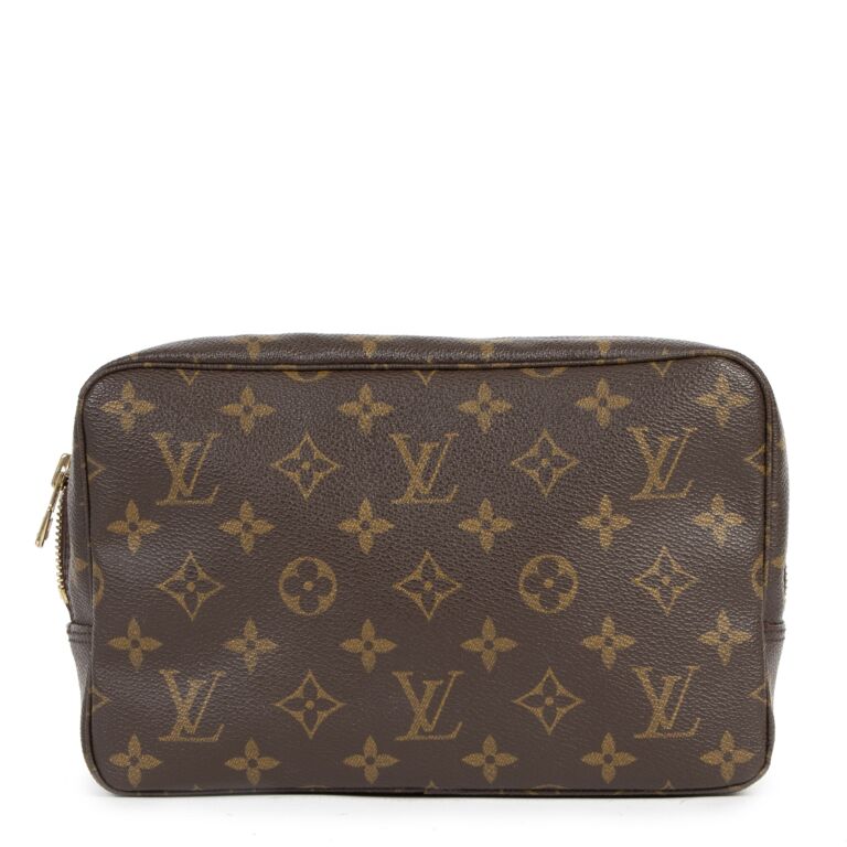 Louis Vuitton Trousse 23 Brown Monogram Canvas Makeup Bag