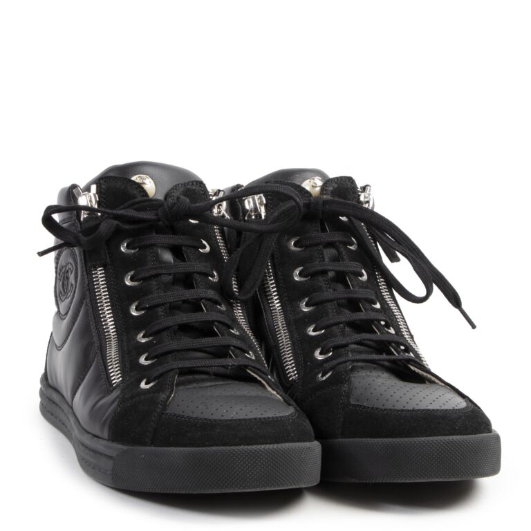 CHANEL Velvet Calfskin Mixed Fibers CC Sneakers 38 Black 1283407