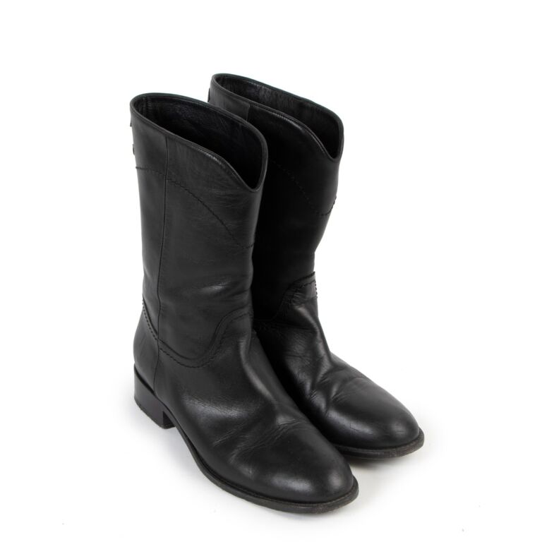 Chanel Black Ascot Short Leather Boots - Size 38,5 ○ Labellov