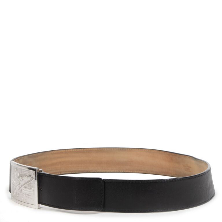 Louis Vuitton Travelling Requisites Leather Belt