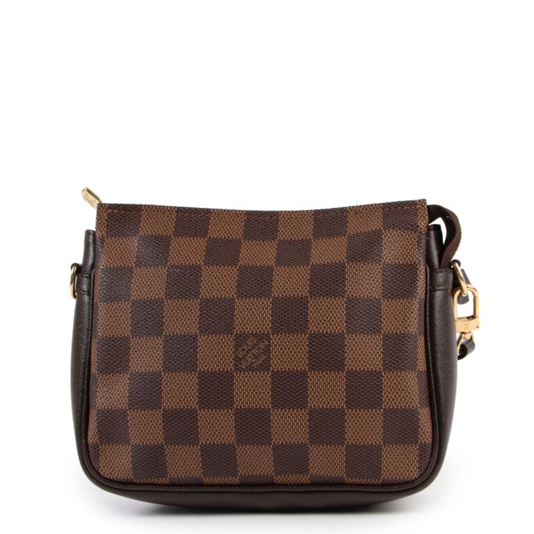 Louis vuitton trousse 2025 pochette