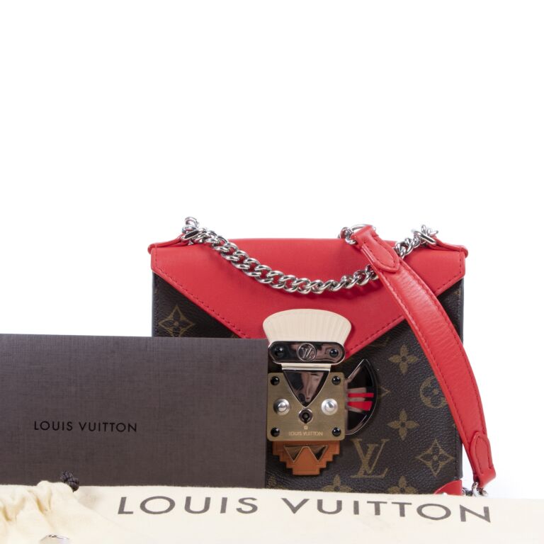 LOUIS VUITTON PM ポーチ　赤　レッド Louis Vuitton Monogram Pochette Mask PM Crossbody bag