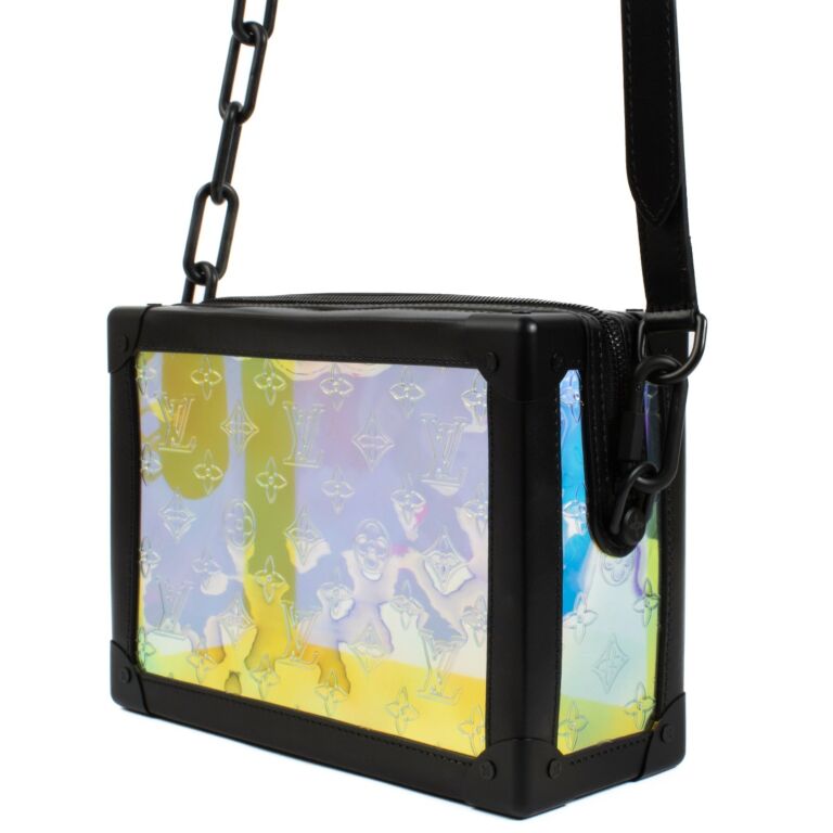 【超希少】Louis Vuitton Prism Soft Trunk Bag Louis Vuitton Limited Edition Virgil Abloh Monogram Prism