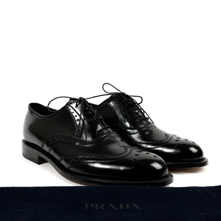 Top 93+ imagen prada leather oxfords - Thcshoanghoatham-badinh.edu.vn