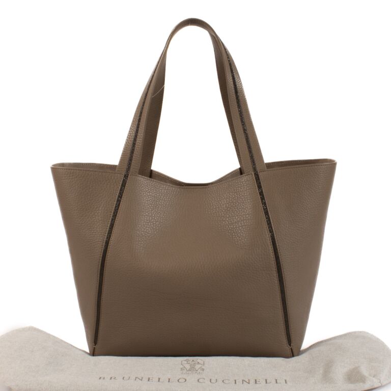 Taupe leather hobo bag top
