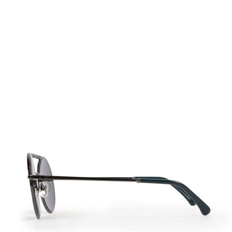 Chanel Autumn/Winter 2017 Black Round Sunglasses ○ Labellov