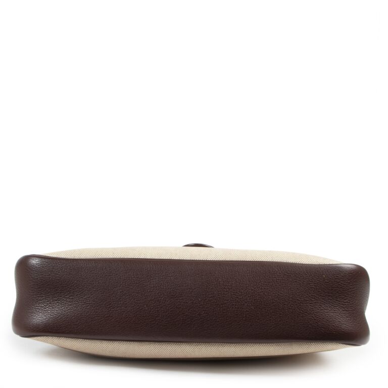 Hermes Christine クリスティーヌ STAMP 〇Z【新品同様】 Hermès Christine Toile and Leather Shoulder Bag ○ Labellov