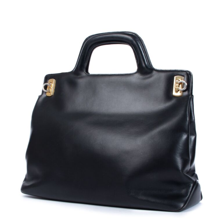 Salvatore ferragamo clearance vintage bag