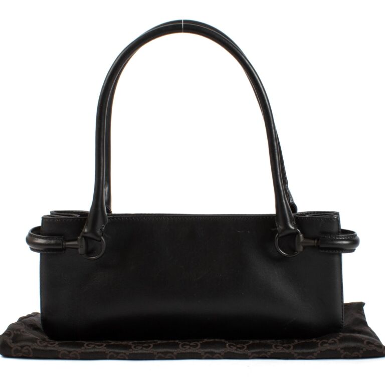 Gucci Black Leather Shoulder Bag ○ Labellov ○ Buy and Sell