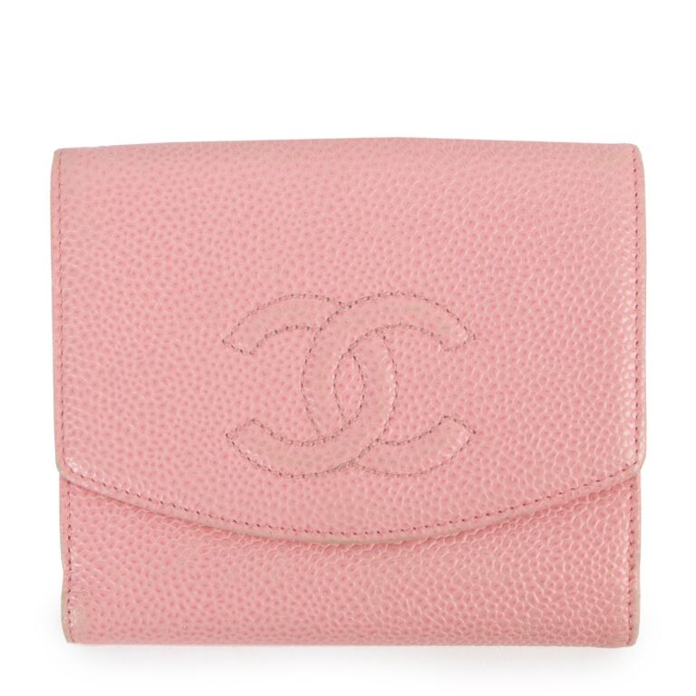 Timeless/classique leather card wallet Chanel Pink in Leather - 35900368