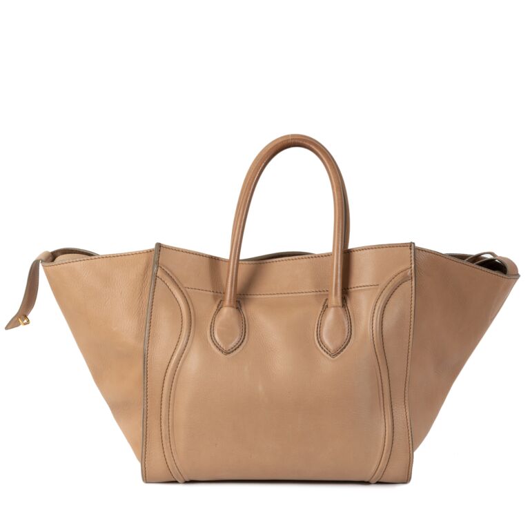 Phantom tote sales