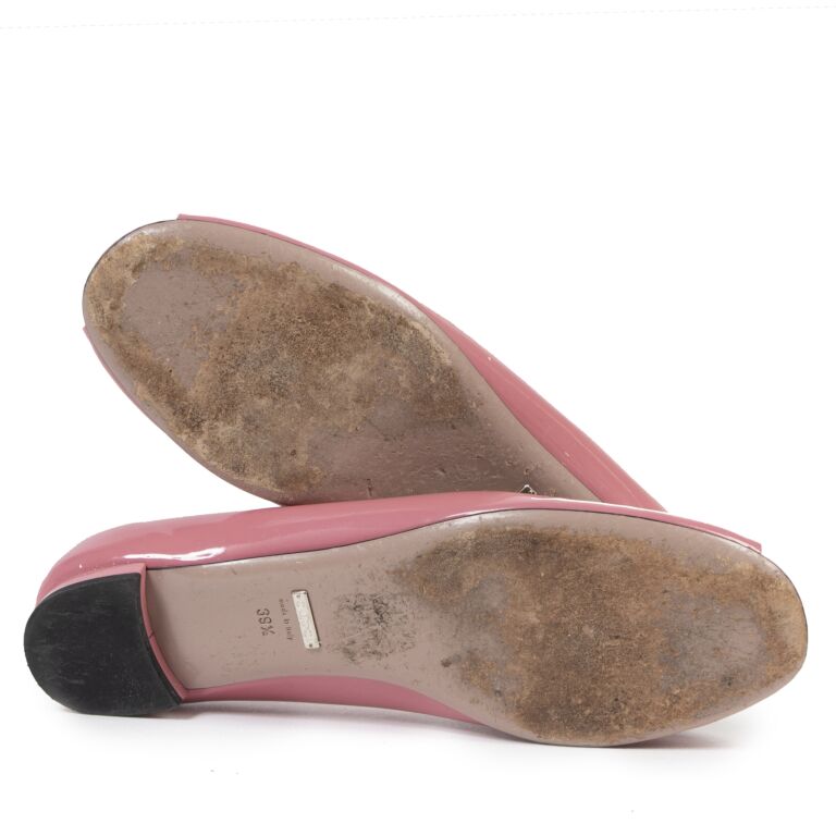 フラットシューズ GUCCI Pastel Pink Satin Ballerinas Women's Gucci Horsebit ballet flat in dusty rose satin