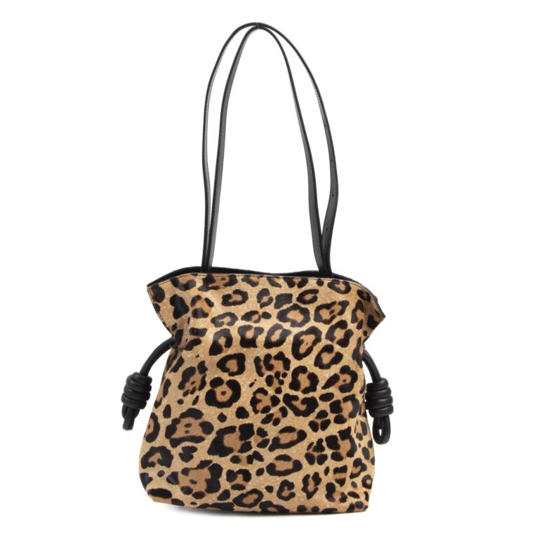 Loewe flamenco knot tote bag store