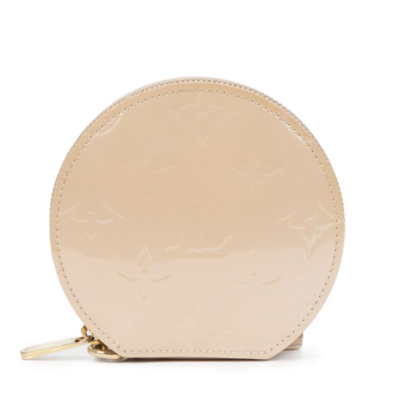 louis vuitton round coin purse