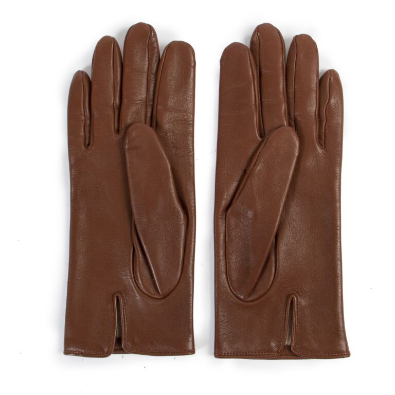 Celine Vintage Brown Leather Gloves ○ Labellov ○ Buy and