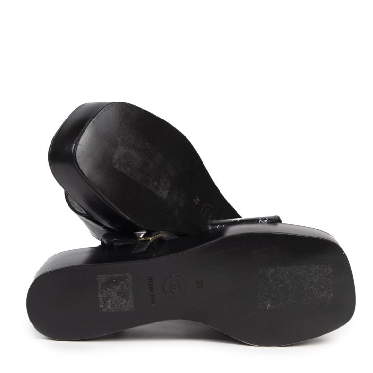 Chanel Black CC Logo Platform Sandals - Size 39 ○ Labellov ○ Buy