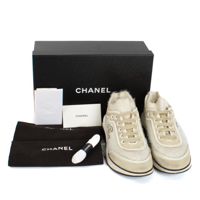 Chanel White Suede and Wool Sneakers size 41 Labellov Buy and Sell Authentic Luxury