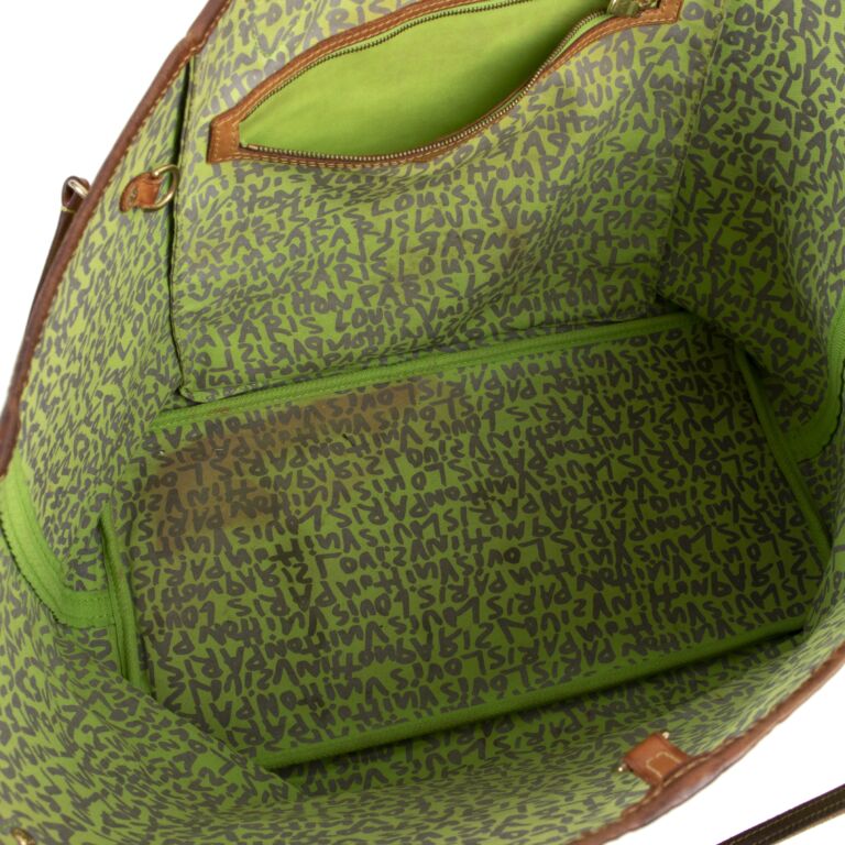 Louis Vuitton, Bags, Louis Vuitton X Stephen Sprouse Graffiti Neverfull Gm  Neon Green Tote Bag Rare