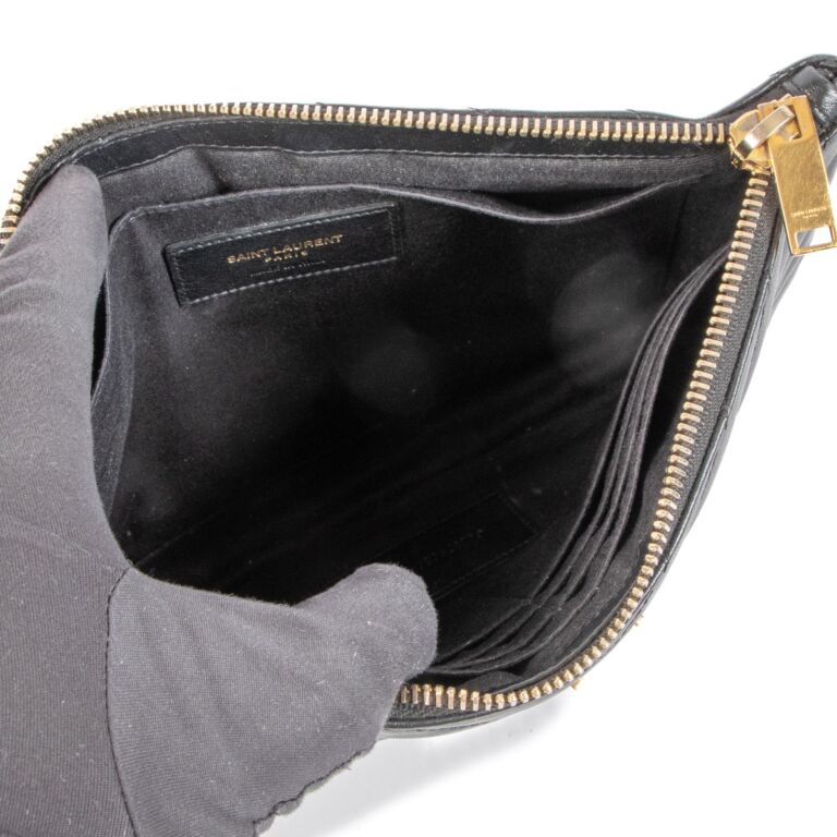 Yves saint hotsell laurent monogram clutch