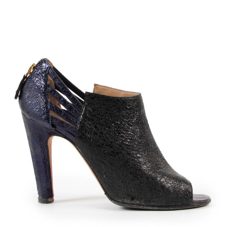 Blue heels best sale size 5
