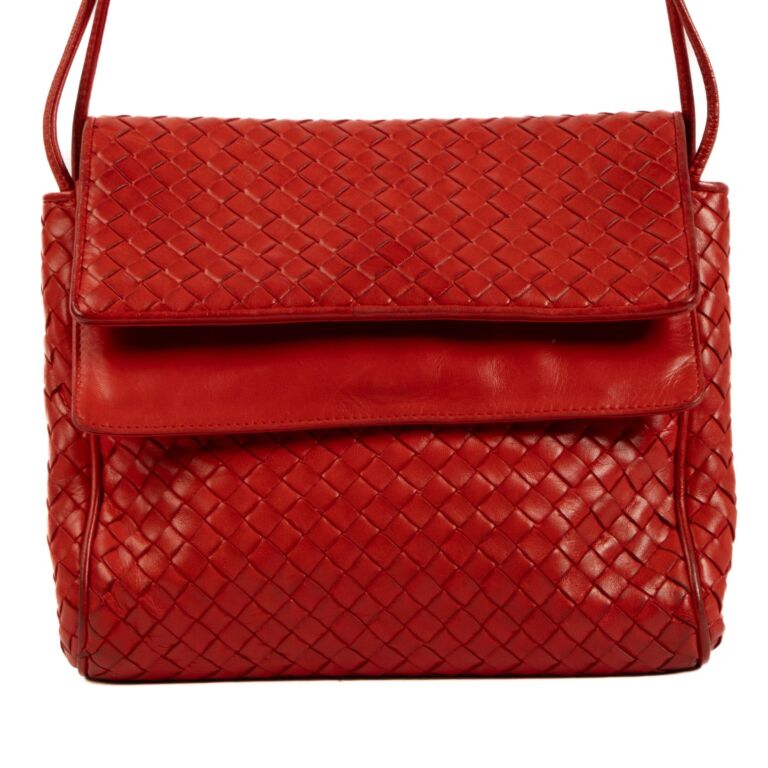 Bottega Veneta Vintage Red Intrecciato Shoulder Bag Labellov