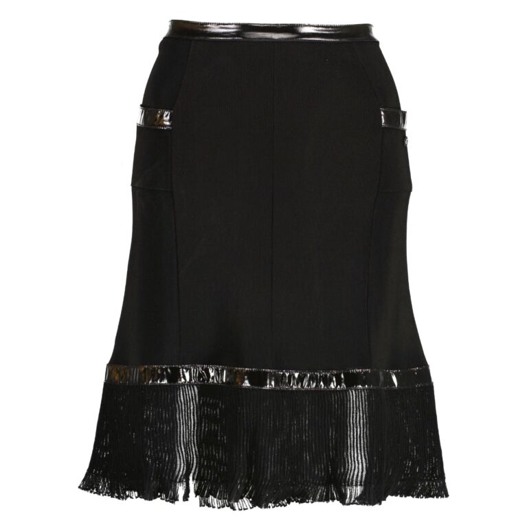 Chanel 07P Black Patent Leather Trim Skirt Size FR42 Labellov