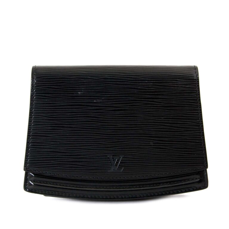 Louis Vuitton Black EPI Leather Belt – Savonches