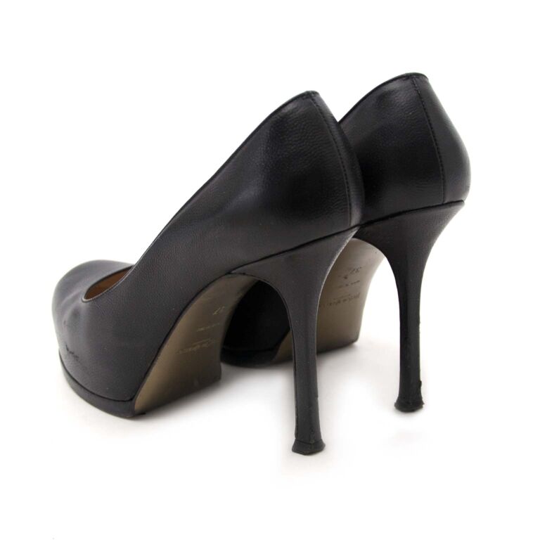 Ysl tribute two pump on sale